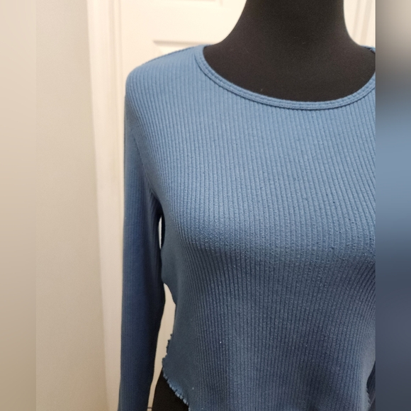 American Eagle Ribbed Crop Top - Picture 2 of 7